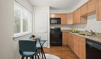 8908 BATTERY Pl #5, Bethesda, MD 20814