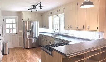 1060 Crabapple Trce, Alpharetta, GA 30004