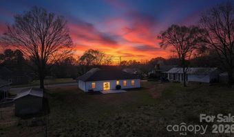 1112 Wiscassett St, Albemarle, NC 28001
