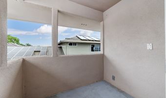 862 HOOLAULEA St, Hilo, HI 96720
