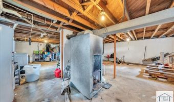 1002 Morningside Dr, Bassett, VA 24055