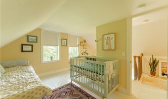 99 Highview Ave, Hopkinton, RI 02832
