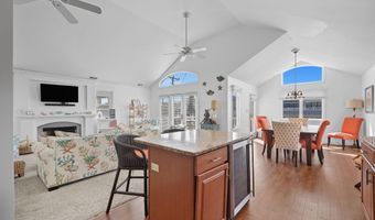 273 7TH St, Avalon, NJ 08202