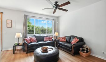 2965 Talaga Dr, Algonquin, IL 60102