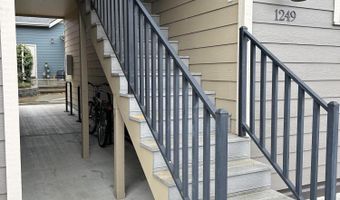 1249 Iowa, Ashland, OR 97520
