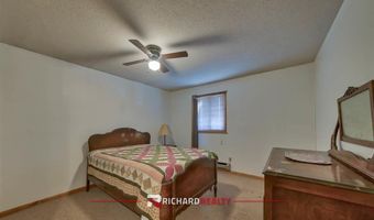 16 Caddis Ln, Cody, WY 82414