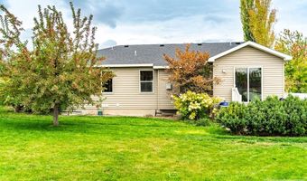 3809 Willow Ridge Dr, Ammon, ID 83406