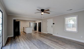 1616 Lakeview Ave, Camden, SC 29020