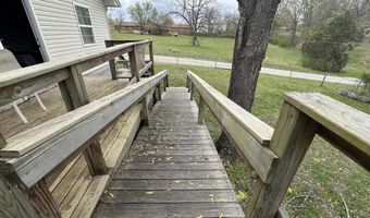 21 Sharp St, Ash Flat, AR 72513