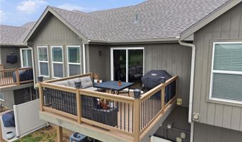4911 141st Ter, Basehor, KS 66007