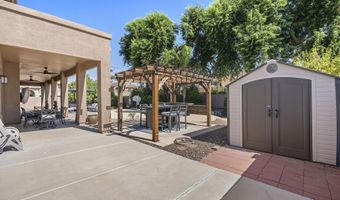 1711 E HORSESHOE Dr, Chandler, AZ 85249