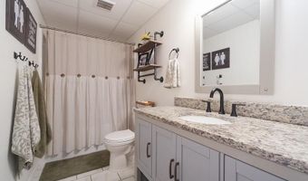 9199 50th St NW, Annandale, MN 55302