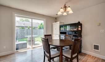 513 SE 10TH St, Battle Ground, WA 98604