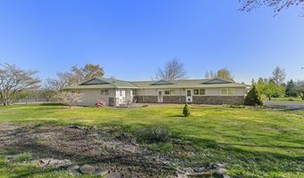 10418 CHAMPOEG Rd, Aurora, OR 97002