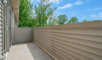 7811 SUTTER Ln, Annandale, VA 22003