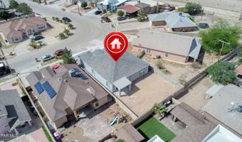 9853 La Morenita Cir, Socorro, TX 79927
