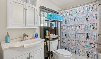 45-3321 KAMANI St, Honokaa, HI 96727