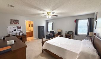 1405 Pebblewood Dr, Adel, GA 31620