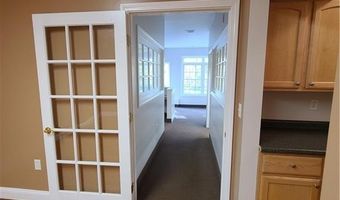 3 Inspiration Ln 5, Chester, CT 06412