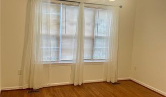 4312 Creek Rd, Allentown, PA 18104