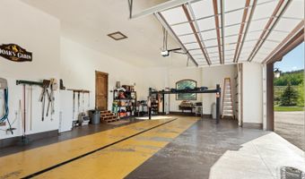 29 WHITE POINT Rd, Cora, WY 82925
