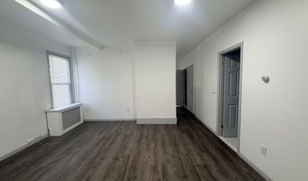 28 E 32ND St 2, Bayonne, NJ 07002