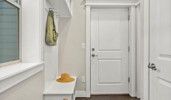2567 Kingston St, Aurora, CO 80010