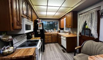 607 Military Ave, Baxter Springs, KS 66713