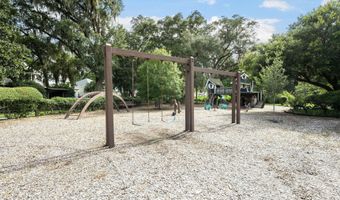 17 Mount Grace, Beaufort, SC 29906