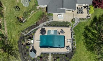 266 Pettis Ave NE, Ada, MI 49301