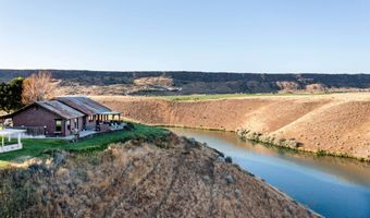 14400 E Shoestring Rd, Bliss, ID 83314