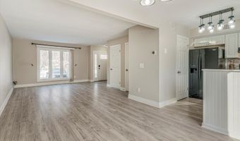 223 Cherokee Rd, Andover, NJ 07848