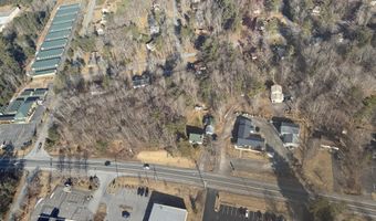 345 Pa Rte 940, Blakeslee, PA 18610