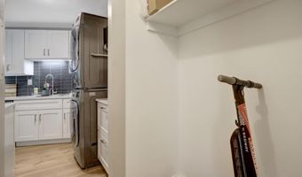 205 YOAKUM Pkwy 314, Alexandria, VA 22304