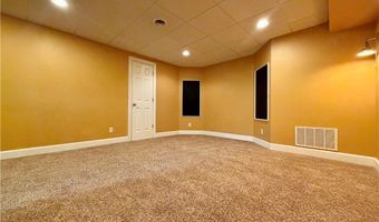 126 Saint Andrews Dr, Horseheads, NY 14845