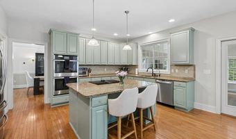 11 Dorothy's Way, Bedford, NH 03110