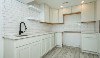 1813 Strauss Ave, Adel, IA 50003