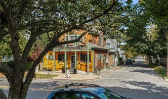 183 Wood St 3, Bristol, RI 02809