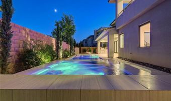 68 Grey Feather Dr, Las Vegas, NV 89135