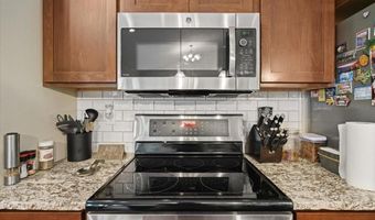 200 DANCING LIGHTS Ln, Athol, ID 83801