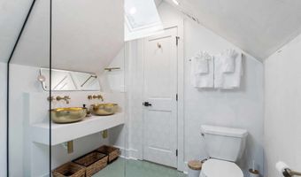 724 Charles Allen Dr NE 4, Atlanta, GA 30308