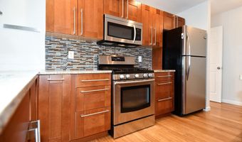 737 MORTON St NW #2, Washington, DC 20010