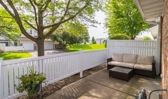 15634 Garnet Way 21, Apple Valley, MN 55124