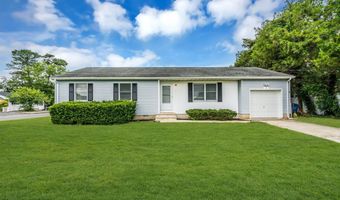 35 Spruce St, Beachwood, NJ 08722