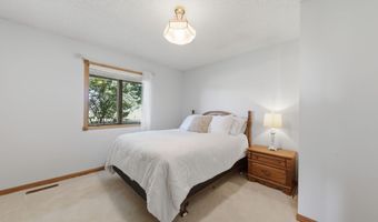 1465 NE 88th St, Altoona, IA 50009