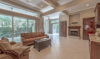 6724 TENNYSON OAKS Ln, Alexandria, LA 71301