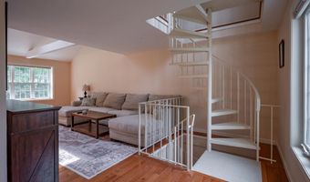 3 Chandler Dr, Atkinson, NH 03811