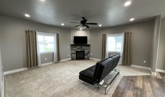 5762 Northside Xing Unit A, Chubbuck, ID 83202