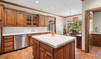 3000 Candlestick Ct, Bartlesville, OK 74006