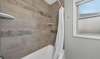 6796 Norwood Ave, Allen Park, MI 48101